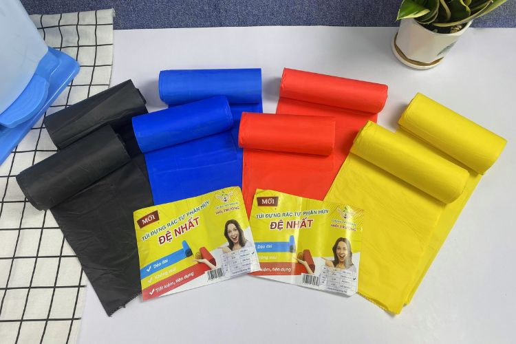 Bạn nên chọn màu sắc túi rác phù hợp với mục đích sử dụng