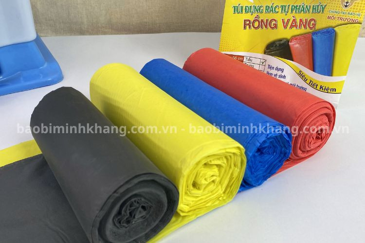 Bảo quản túi rác cuộn nơi khô ráo, thoáng mát
