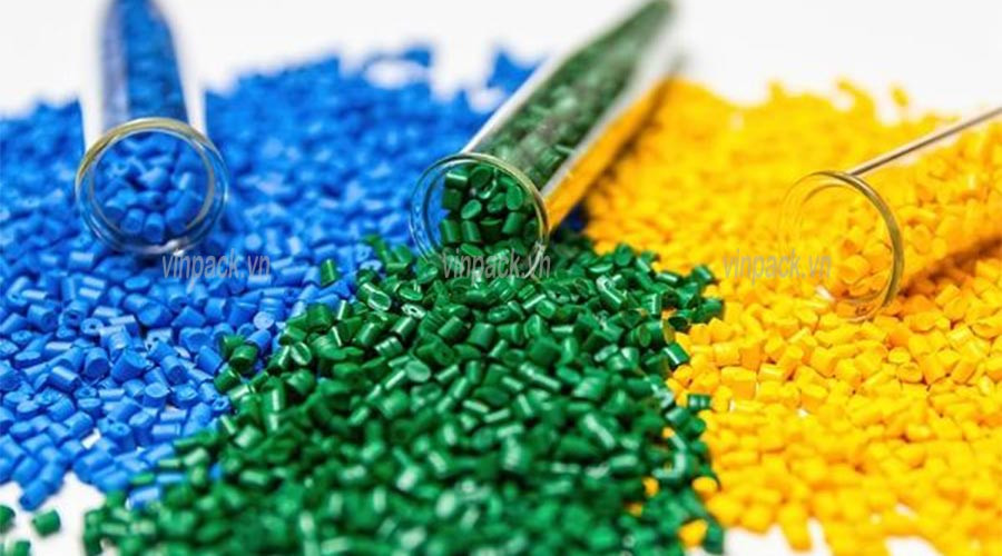Các hạt nhựa tái sinh dùng để sản xuất túi rác y tế