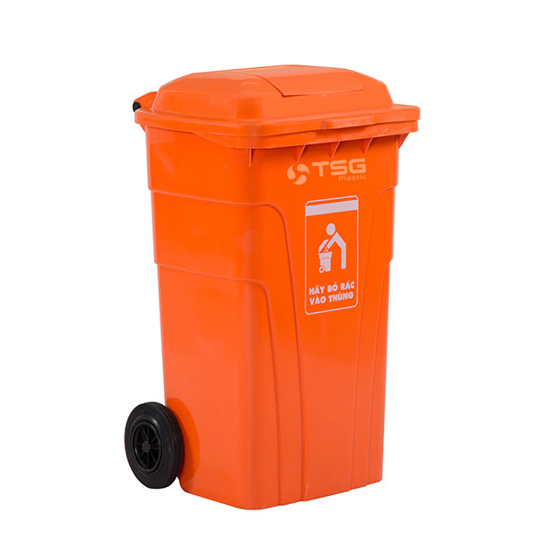 Cận cảnh thùng rác 150 lít với nắp đậy và bánh xe, giải pháp bền vững cho thu gom rác tại các khu dân cư.