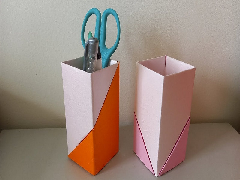 Chỉ mất 5p bạn đã có được một chiếc hộp cắm bút xinh xắn từ thùng carton