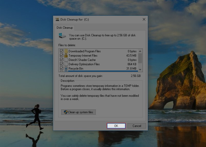 Chọn các loại tệp tin cần xóa trong Disk Cleanup để giải phóng dung lượng