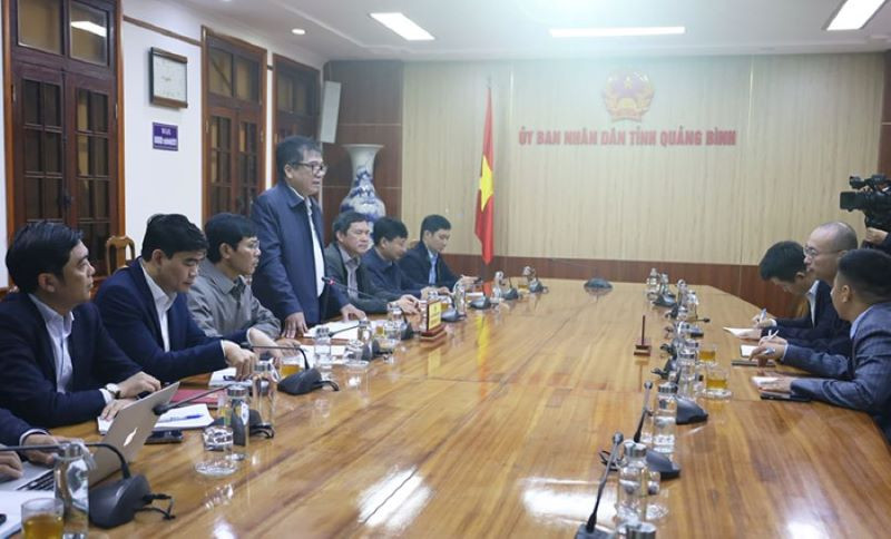 Đại diện tỉnh Quảng Bình và Công ty EB làm việc về dự án nhà máy rác Quảng Bình