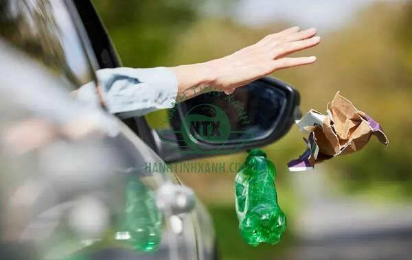 Hành vi xả rác bừa bãi của con người là nguyên nhân chính gây ô nhiễm rác thải