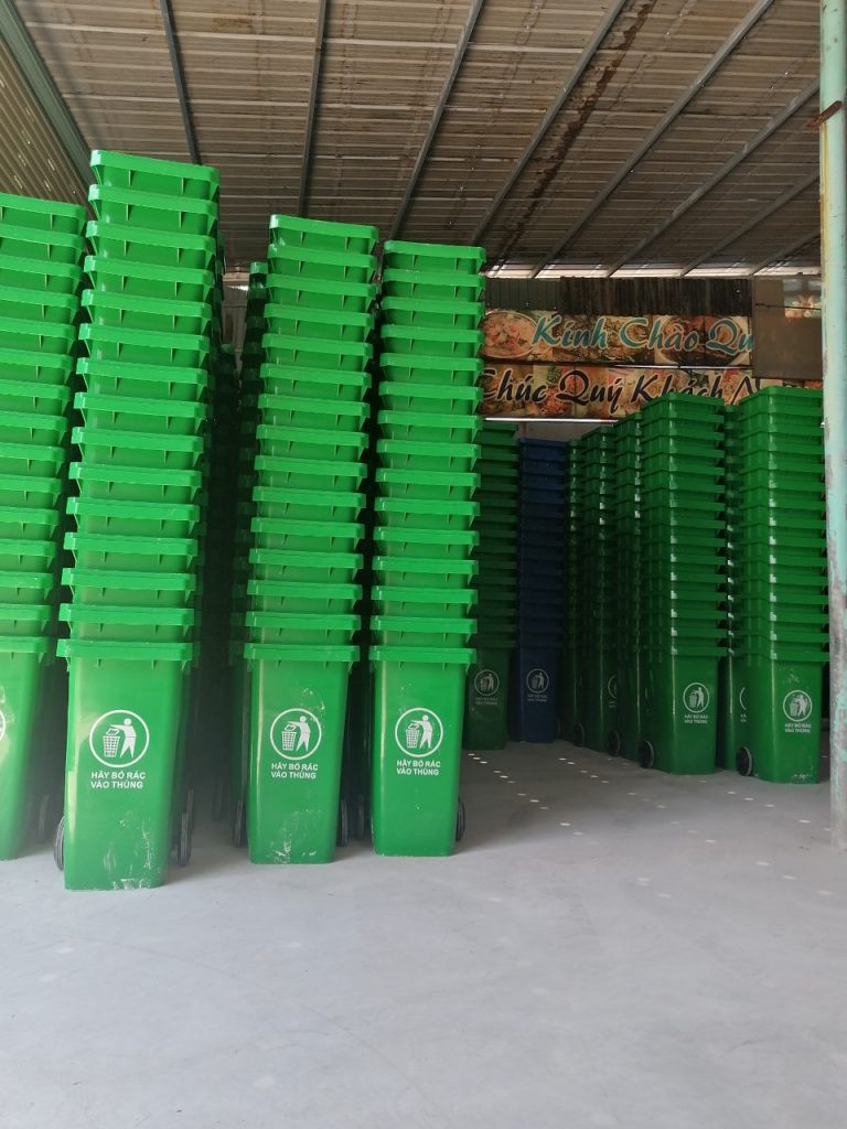 Hình ảnh sản phẩm thùng rác 240l nhựa chất lượng cao từ nhà cung cấp uy tín