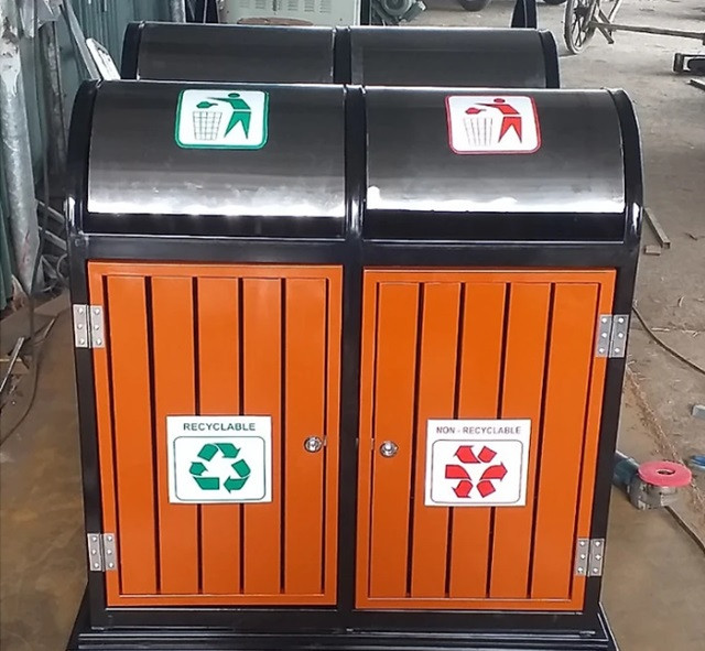 Hướng dẫn chọn mua sản phẩm thùng rác inox loại 2 ngăn tốt nhất