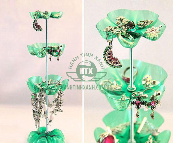 Khay đựng trang sức tự làm từ chai nhựa tái chế