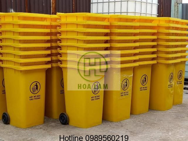 Lô hàng thùng rác xuất tại nhà máy Hoa Lâm