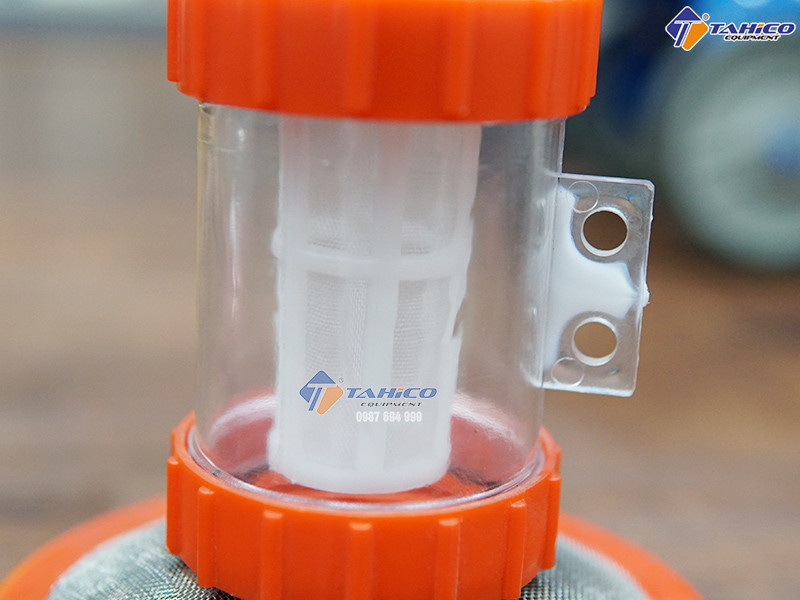 loc-rac-va-cat-cho-may-rửa-xe-cao-ap-2