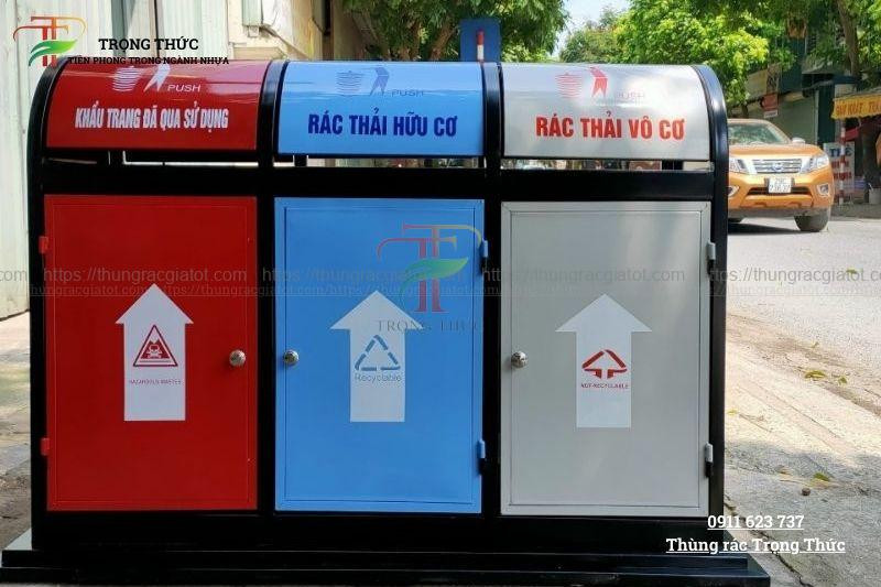Mô hình thùng rác phân loại 3 ngăn bằng inox, thúc đẩy tái chế ở Đà Nẵng