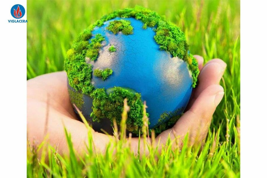 Người đang tư duy cách bảo vệ môi trường