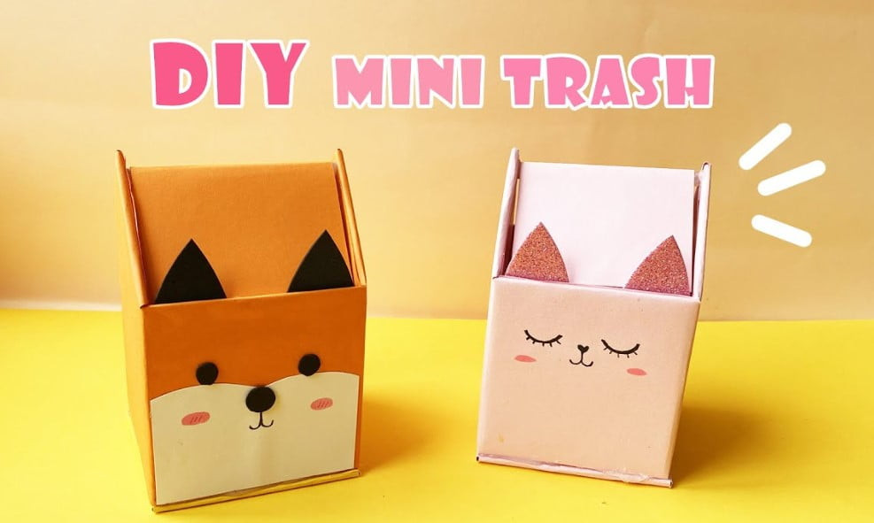 Người phụ nữ hướng dẫn làm thùng rác bằng bìa carton từ vật liệu tái chế tại nhà