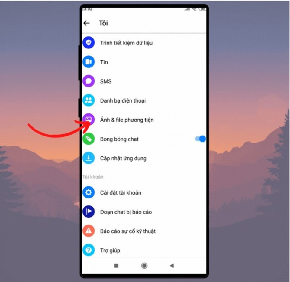 Nhấn chọn “Ảnh &amp; file phương tiện” trong cài đặt Messenger để quản lý tùy chọn tải xuống, giúp dọn rác điện thoại