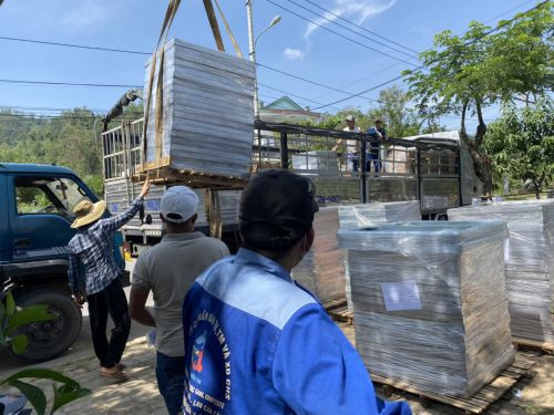 Phân loại và kiểm tra lưới chắn rác tại xưởng sản xuất CHS