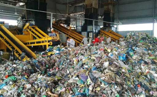 Quy trình xử lý chất thải công nghiệp và tái chế để bảo vệ môi trường