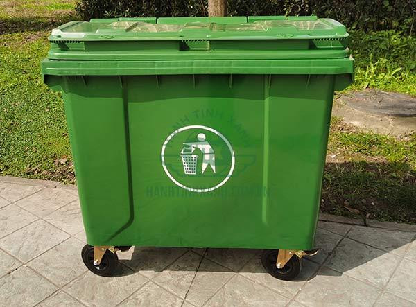 Sử dụng thùng rác nhựa HDPE 660 lít với bánh xe chất lượng