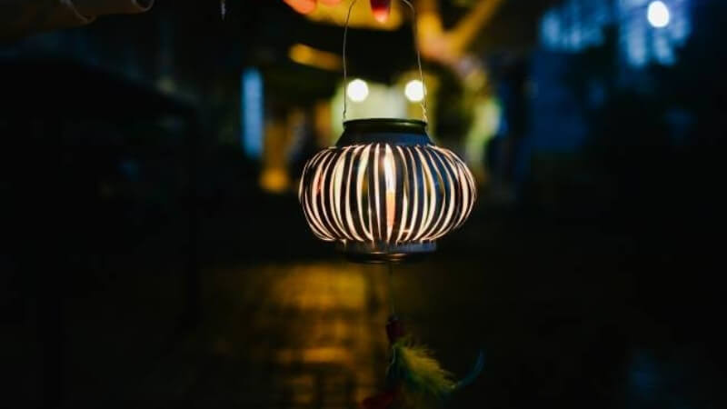 Tạo hình lồng đèn Trung thu độc đáo bằng lon nhôm tái chế thân thiện