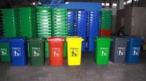Thùng đựng rác HDPE có bánh xe màu xanh lá, thiết kế bền bỉ cho khu dân cư