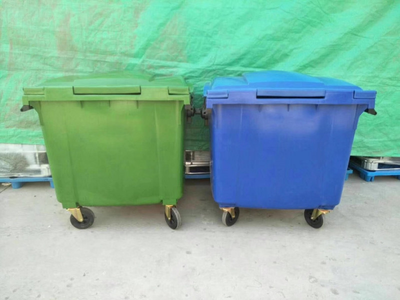 Thùng rác công nghiệp 1100L lớn nhất, lý tưởng cho các điểm tập kết rác thải quy mô đô thị.