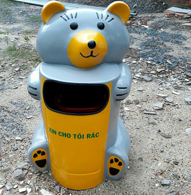 Thùng rác hình thú Composite với thiết kế thẩm mỹ cao