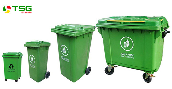 Thùng rác màu xanh lá, chuyên dùng cho rác thải sinh hoạt và hữu cơ, thể hiện ý nghĩa của thùng rác xanh