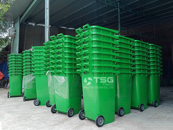 Thùng rác nhựa 240 lít giá hợp lý, nhiều ưu đãi và bền đẹp