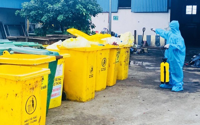 Thùng rác y tế chuyên dụng cho việc phân loại tại nguồn