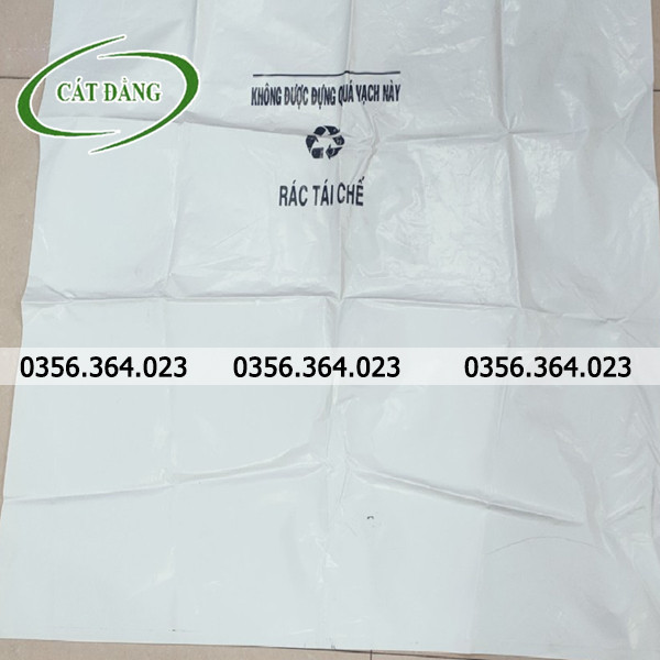 Túi rác trắng đựng chất thải tái chế