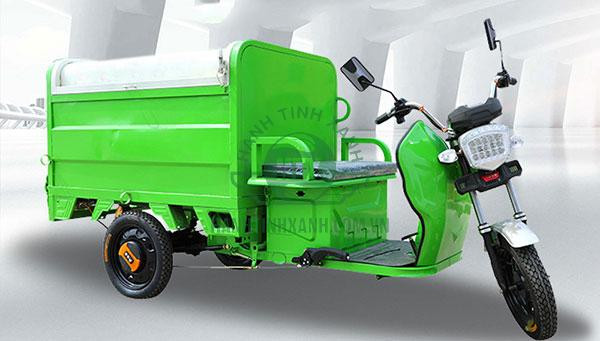 Xe điện chở rác giúp nâng cao năng suất và hiệu quả công việc cho nhân viên vệ sinh đô thị