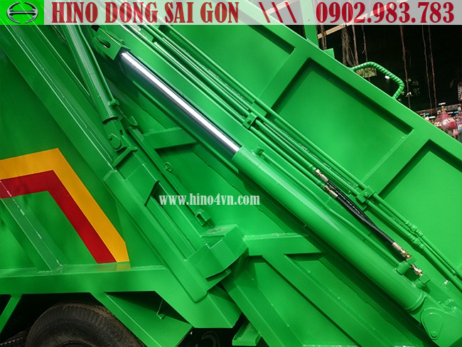 Xe ép rác Hino 9 khối trên nền xe Hino 500 Series