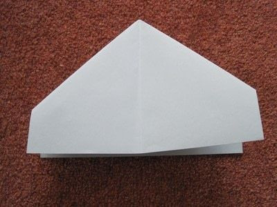 Xoay giấy và lặp lại việc tạo hình tam giác